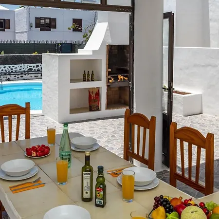 Anjharad By * プエルト・デル・カルメン