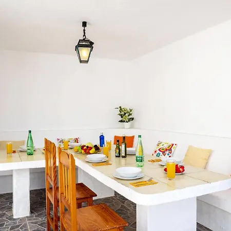 Anjharad By ヴィラ